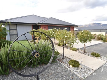 7 Cirrus Place, Omarama, Ōmarama