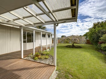 5 Clarence Cox Crescent, Pirimai, Napier