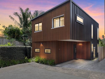 23E Chippendale Crescent, Birkdale, Auckland