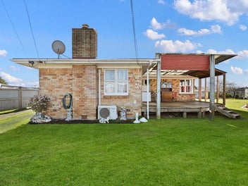 23 Mears Road, St Andrews, Hamilton