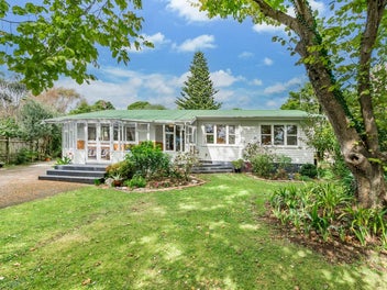 1 Sunshine Avenue, Paraparaumu