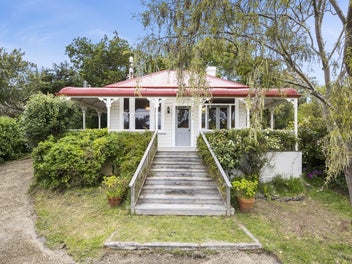7 Ryan Street, Portobello, Dunedin