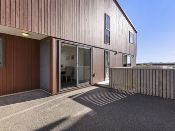 107 Woodridge Drive, Woodridge, Wellington