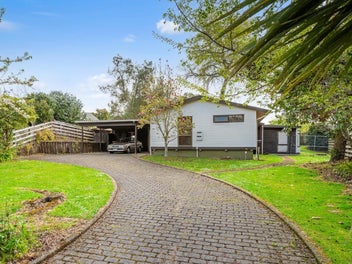 16 Icarus Place, Sunnybrook, Rotorua