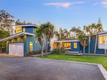 21 Paekakariki Hill Road, Porirua