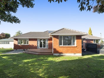 25 Bideford Place, Dallington, Christchurch