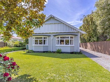 23 Riverview Street, Beckenham, Christchurch