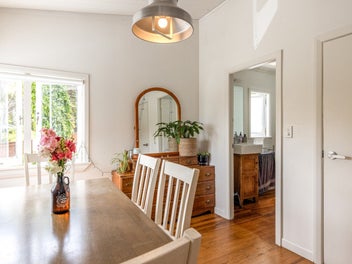 38 Bay Road, Ostend, Waiheke Island