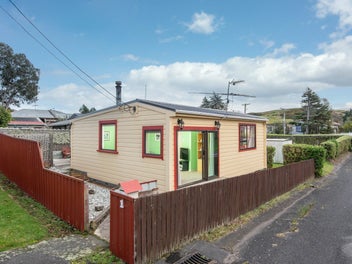 1 Copeland Street, Brighton, Dunedin