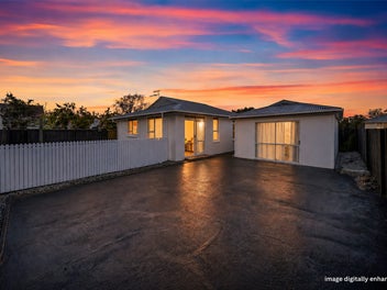 2/58 Inwoods Road, Parklands, Christchurch