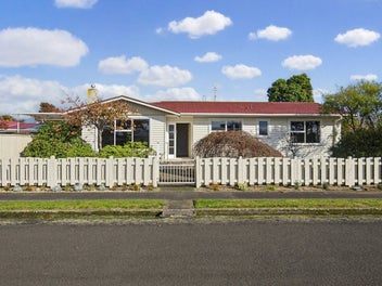 2 Grey Street, Levin, Levin