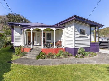 4 Marshall Street, Karori, Wellington