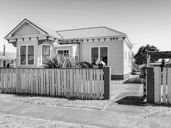 25 Milmoe Street, Hawera