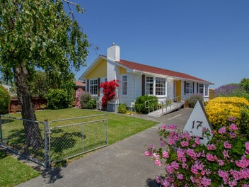 17 Hitchings Avenue, Onekawa, Napier