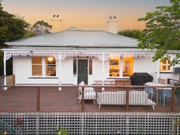 14 Bangor Terrace, Kew, Dunedin