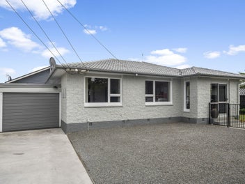 2/118A Baker Street, New Brighton, Christchurch