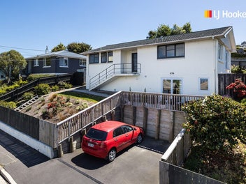 4 Hanlon Street, Halfway Bush, Dunedin