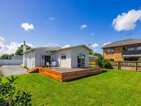22 Henderson Avenue, Tuakau, Tuakau