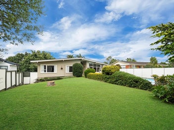 7 Bushlands Place, Opaheke, Papakura