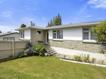 82 Koremata Street, Green Island, Dunedin