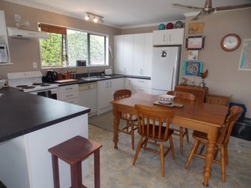 18 Kuku Street, Tangimoana, Tangimoana