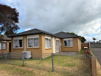63 Tilberg Street, Favona, Auckland