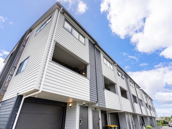 1/701 Hillsborough Road, Mount Roskill, Auckland