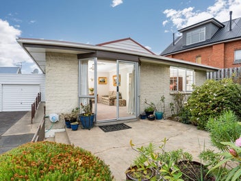 232 Highgate, Roslyn, Dunedin