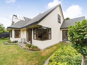 88 Clifton Terrace, Fitzherbert, Palmerston North
