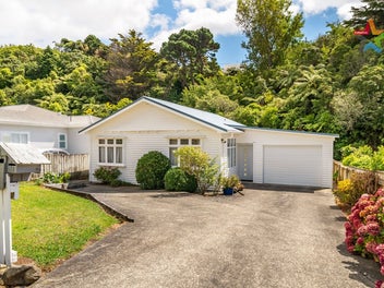 28 Lincoln Avenue, Tawa, Wellington