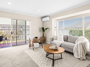 5/212 Grove Road, Mayfair, Hastings
