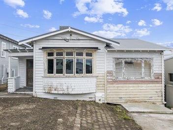 34 Warwick Avenue, Westmere, Auckland