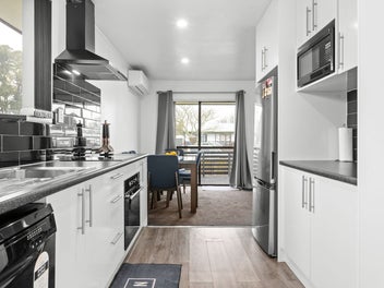 20A Crawshaw Drive, Nawton, Hamilton