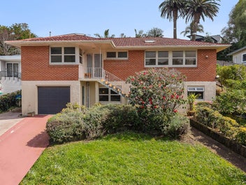 7 Debron Avenue, Remuera, Auckland