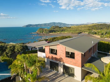 9 Powells Road, Cable Bay, Cable Bay