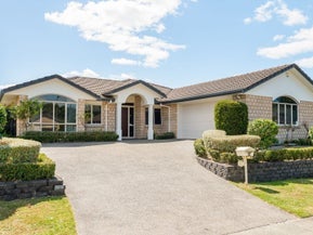 17 Palliser Drive, Huntington, Hamilton