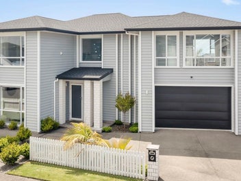 12 Grover Street, Orewa, Orewa