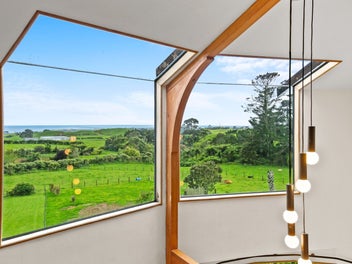 647 Plymouth Road, Koru, New Plymouth