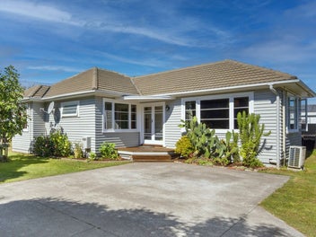 900 Clive Street, Akina, Hastings