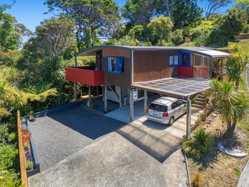 10 Kukupa Road, Sunnyvale, Auckland