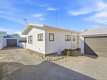 2B Roberts Avenue, Aramoho, Whanganui