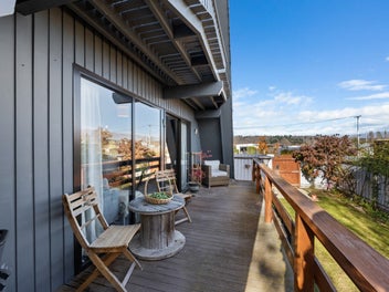 1 Don Place, Alexandra, Alexandra