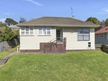 172 Champion Street, Cannons Creek, Porirua