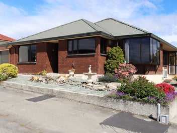 2C Towey Street, Oamaru