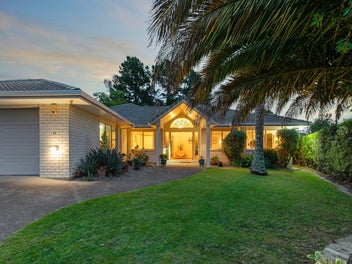 23 Stableford Drive, Pyes Pa, Tauranga
