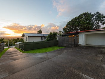 1/14 Makiri Street, Helensville, Auckland
