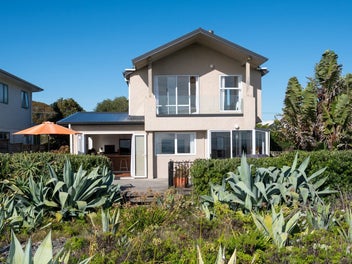 225 Clifton Road, Te Awanga, Te Awanga