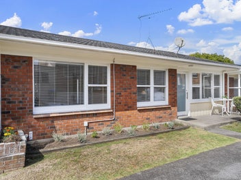 2/40 Tawhiri Road, One Tree Hill, Auckland