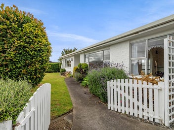 1 Surrey Street, Hawera