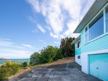 19 Walker Avenue, Paremata, Porirua